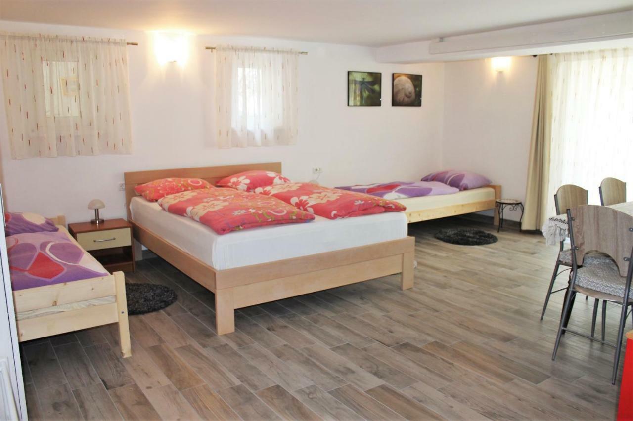 Rooms Jurca Postojna Dış mekan fotoğraf