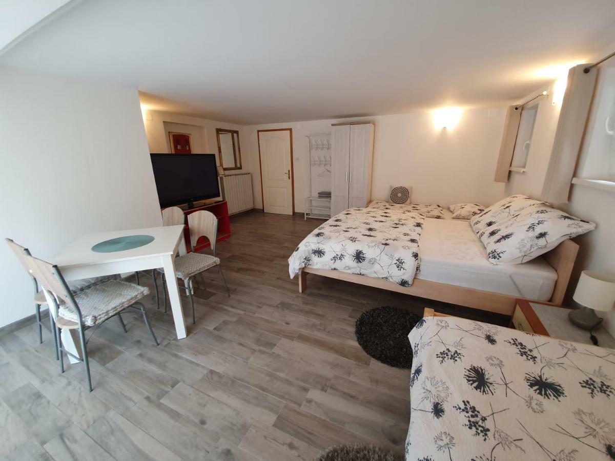 Rooms Jurca Postojna Dış mekan fotoğraf