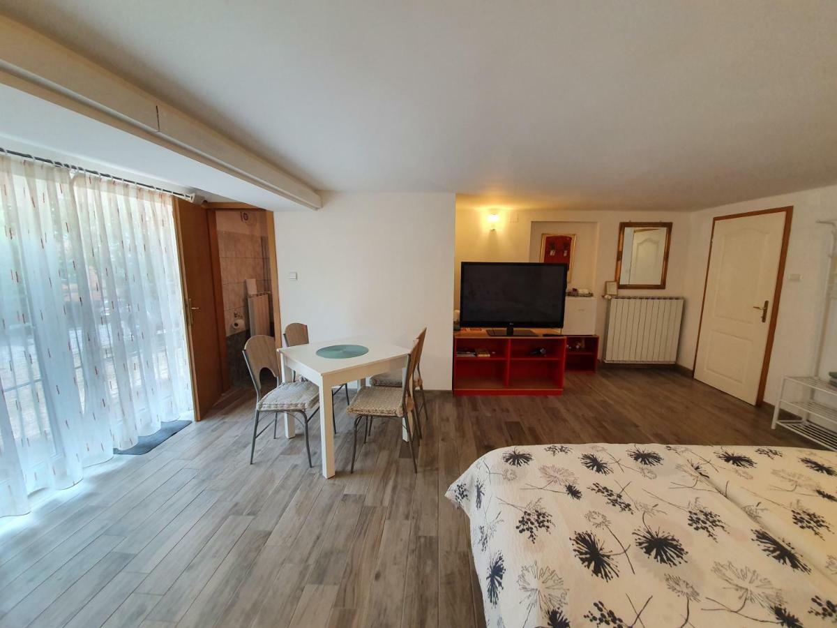 Rooms Jurca Postojna Dış mekan fotoğraf