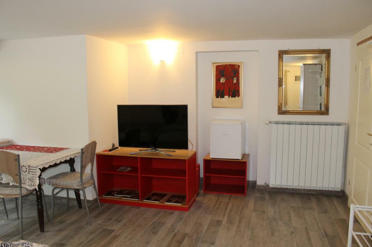 Rooms Jurca Postojna Dış mekan fotoğraf