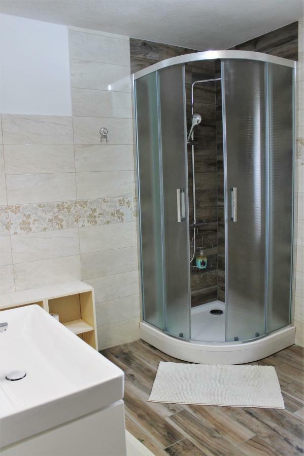 Rooms Jurca Postojna Dış mekan fotoğraf